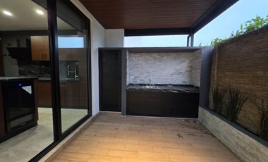 CASA EN VENTA EN RESIDENCIAL HACIENDAS