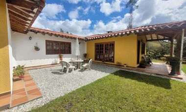 SE VENDE FINCA VIA SAN VICENTE