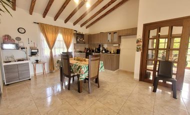 SE VENDE FINCA VIA SAN VICENTE