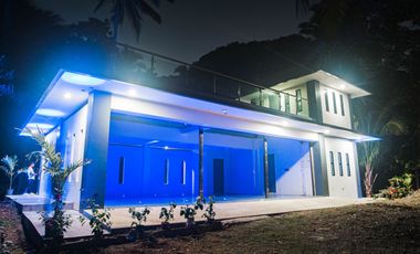 Attractively Priced Newly Built Contemporary Buildings on Glorious Beachfront - TITLED