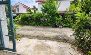 House for Sale – Eua Arthorn San Kamphaeng, Chiang Mai Behind the Market in the Village