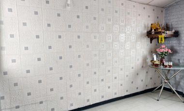 House for Sale – Eua Arthorn San Kamphaeng, Chiang Mai Behind the Market in the Village