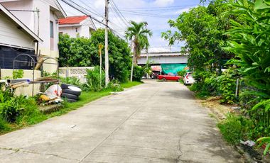 House for Sale – Eua Arthorn San Kamphaeng, Chiang Mai Behind the Market in the Village