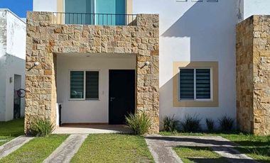 renta CASA LOMAS DE ANGELÓPOLIS (frente a sonata) SÚPER PRECIO/ rec en planta baja