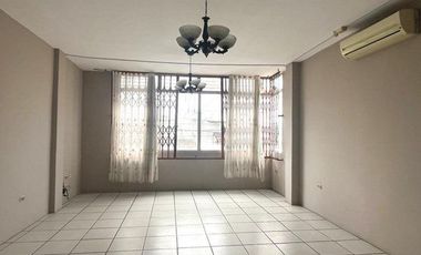 DEPARTAMENTO EN RENTA 3 HABITACIONES CON A/C