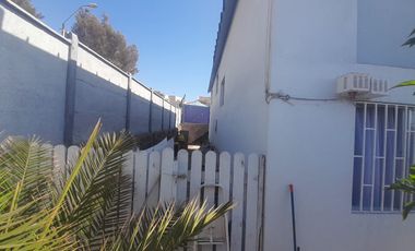 Se vende Hermosa Casa de 2 pisos en Coviefi, UF 10.000