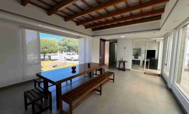 QUINTA DE LUJO EN VENTA EN MALCHINGUI A 40 MINUTOS DE QUITO