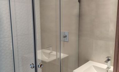 🏢En Venta Último Departamento Moderno a Crédito VIP de 2 dormitorios con terraza y vista a la ciudad – Río Amarillo