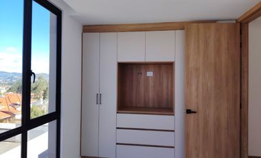 🏢En Venta Último Departamento Moderno a Crédito VIP de 2 dormitorios con terraza y vista a la ciudad – Río Amarillo