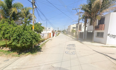 CASA DE RECUPERACIÓN BANCARIA EN PRIV.11 OTE, COL. SAN JOSE VICTORIA, AMOZOC, PUEBLA. ¡NO SE ACEPTAN CRÉDITOS!