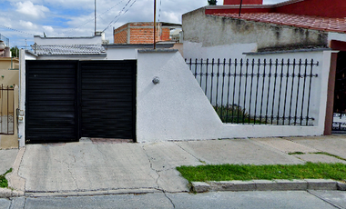 CASA EN VENTA EN COLINAS DEL RIO, AGUASCALIENTES