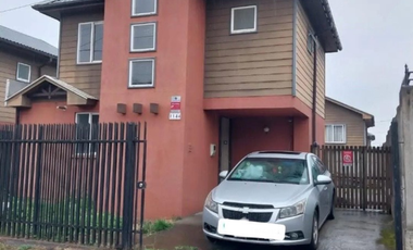 Casa en Venta en Lomas de Maquehue, Excelente Ubicación