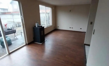 Casa en Venta en Lomas de Maquehue, Excelente Ubicación