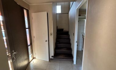 Casa en Venta en Lomas de Maquehue, Excelente Ubicación