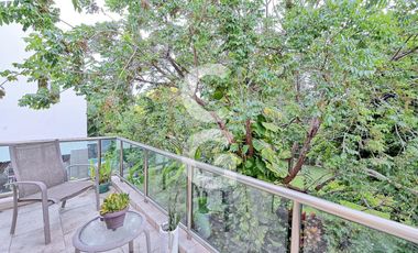 Casa en venta en Cancún en Residencial Lagos del sol con Alberca y Jardín