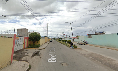 CASA DE RECUPERACIÓN BANCARIA EN CTO. HACIENDA DE LA HUERTA. FRACC. HACIENDAS DE TIZAYUCA, TIZAYUCA, HIDALGO. ¡NO SE ACEPTAN CRÉDITOS!