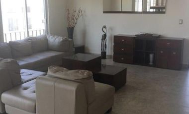 Vendo PH en santa fe de juriquilla 3 recamaras + servicio 4 baños 2 autos