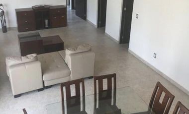 Vendo PH en santa fe de juriquilla 3 recamaras + servicio 4 baños 2 autos