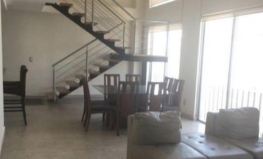 Vendo PH en santa fe de juriquilla 3 recamaras + servicio 4 baños 2 autos