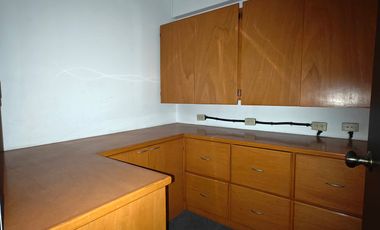 Edificio en Renta y Venta en Valle Don Camilo sobre 5 de Mayo