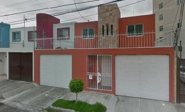VENTA DE CASA EN PUEBLA HEROICA PUEBLA DE ZARAGOZA COL LOS PILARES