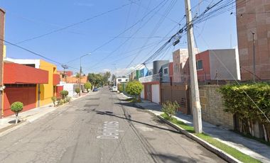 VENTA DE CASA EN PUEBLA HEROICA PUEBLA DE ZARAGOZA COL LOS PILARES