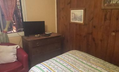 VENDO RESIDENCIAL FUNCIONANDO, EN PLENO CENTRO DE EL TABO, EXCELENTE INVERSION