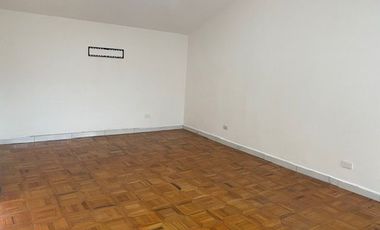 CASA EN VENTA EN RESIDENCIAL ESMERALDA, A UNA CUADRA DEL COLEGIO AMERICANO Y DE BLVD ATLIXCO, 4 RECÁMARAS, PUEBLA