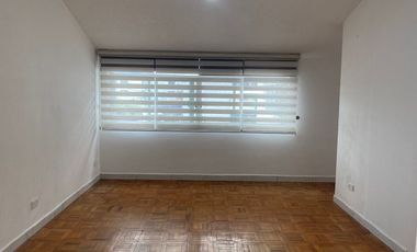 CASA EN VENTA EN RESIDENCIAL ESMERALDA, A UNA CUADRA DEL COLEGIO AMERICANO Y DE BLVD ATLIXCO, 4 RECÁMARAS, PUEBLA