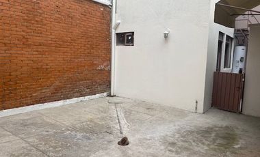 CASA EN VENTA EN RESIDENCIAL ESMERALDA, A UNA CUADRA DEL COLEGIO AMERICANO Y DE BLVD ATLIXCO, 4 RECÁMARAS, PUEBLA