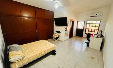 Casa en Venta con Hab en P. B Col. Formando Hogar