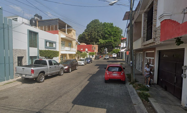 Activo Bancario en en C. Fuerza Aerea, Miraflor, Uruapan, Mich. (65% debajo de su valor comercial, solo recursos propios)