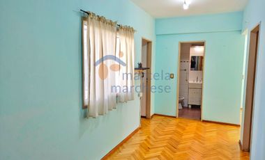 Depto. 2 y 1/2 Amb. con Balcón Corrido y Lavadero