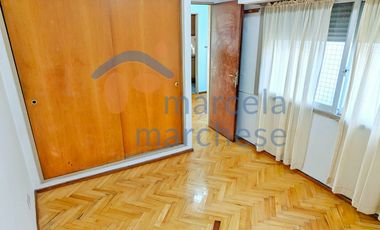 Depto. 2 y 1/2 Amb. con Balcón Corrido y Lavadero