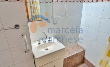 Depto. 2 y 1/2 Amb. con Balcón Corrido y Lavadero