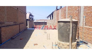 Vendo Terreno De 108M2 Por La Av. Separadora Industrial VILA EL SALVADOR