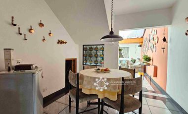 EN VENTA - AMPLIA Y LUMINOSA CASA CON 5 HABITACIONES EN SECTOR AV. ORDOÑEZ LASSO