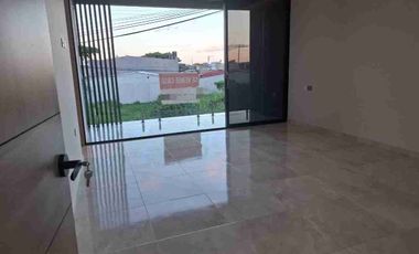 SE VENDE MODERNA CASA DOMOTIZADA – BARRIO SANTA MARTA, YOPAL, CASANARE.