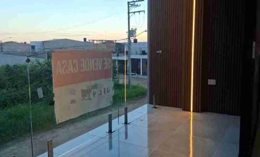 SE VENDE MODERNA CASA DOMOTIZADA – BARRIO SANTA MARTA, YOPAL, CASANARE.