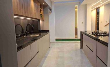 SE VENDE MODERNA CASA DOMOTIZADA – BARRIO SANTA MARTA, YOPAL, CASANARE.