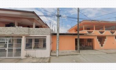 Casa en venta C.Tito Livio Enríquez 120 San Francisco Comalcalco,Tabasco. Recuperacion Bancaria