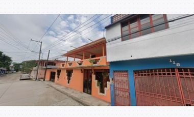 Casa en venta C.Tito Livio Enríquez 120 San Francisco Comalcalco,Tabasco. Recuperacion Bancaria