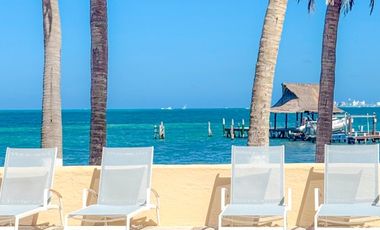Departamento de 2 recámaras en venta Frente al Mar en Punta Sam Cancún
