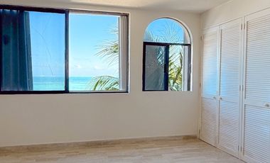 Departamento de 2 recámaras en venta Frente al Mar en Punta Sam Cancún