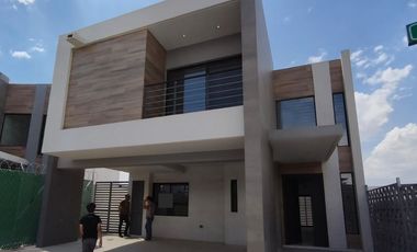 CASA EN RENTA FRACCIONAMIENTO CRETA RESIDENCIAL – PRIVADA PLATEA