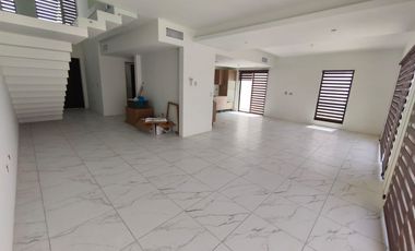 CASA EN RENTA FRACCIONAMIENTO CRETA RESIDENCIAL – PRIVADA PLATEA