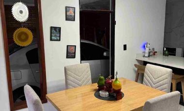 se vende casa en conjunto cerrado cerca al éxito