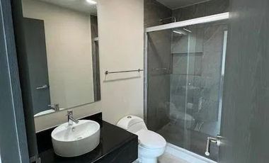 Departamento en Renta 2 Recámaras en Poniente (Torre Balzac) en Monterrey