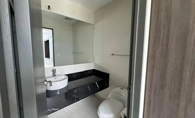Departamento en Renta 2 Recámaras en Poniente (Torre Balzac) en Monterrey