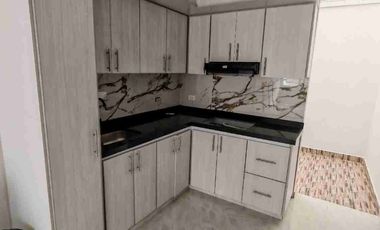 se vende casa de dos pisos independientes
